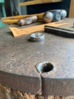 Load image into Gallery viewer, Alice~ Ring
