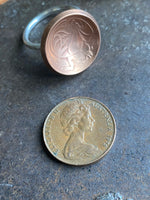 Load image into Gallery viewer, 1982 Australian 2c coin~ Ring
